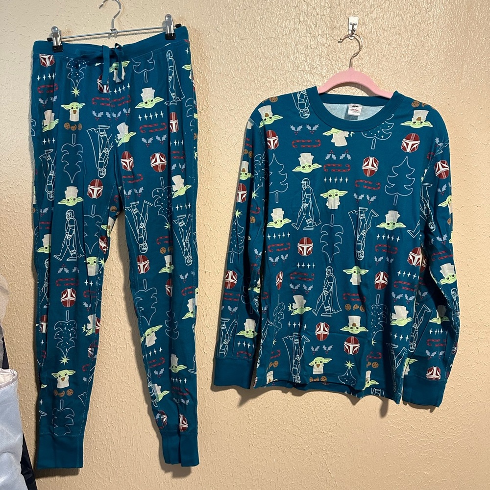 Hanna Anderson Star Wars Pajama Set‎ Size Medium
